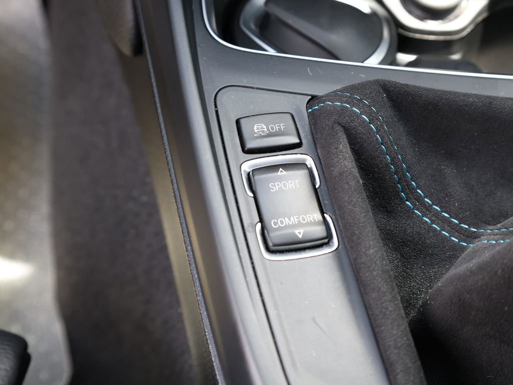 Used 2018 BMW M2 RWD image 28