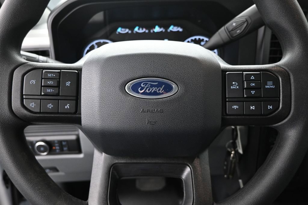New 2026 Ford F350 XL w/ XL Chrome Package RWD image 9