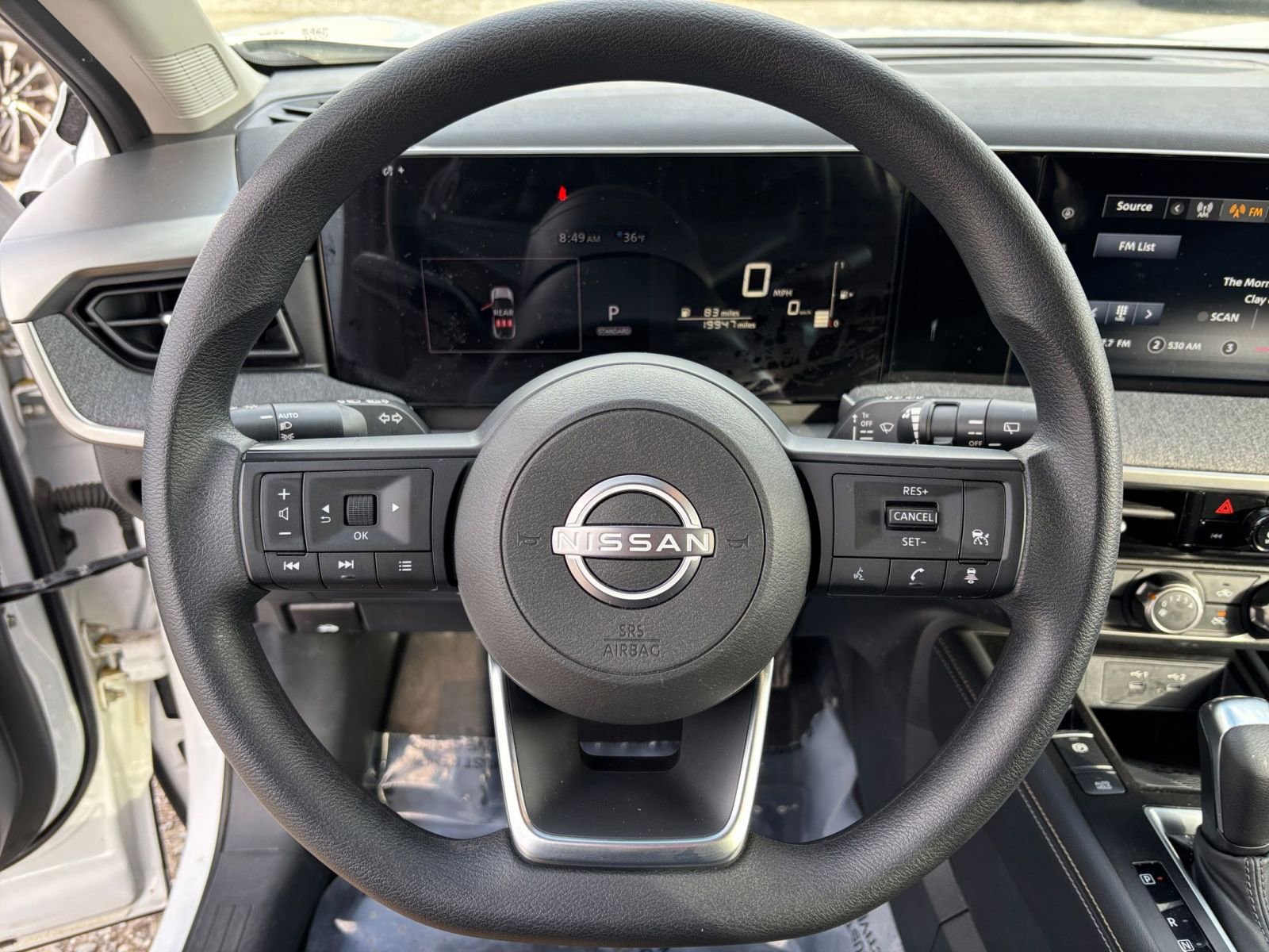 Used 2025 Nissan Kicks SV AWD/4WD image 27