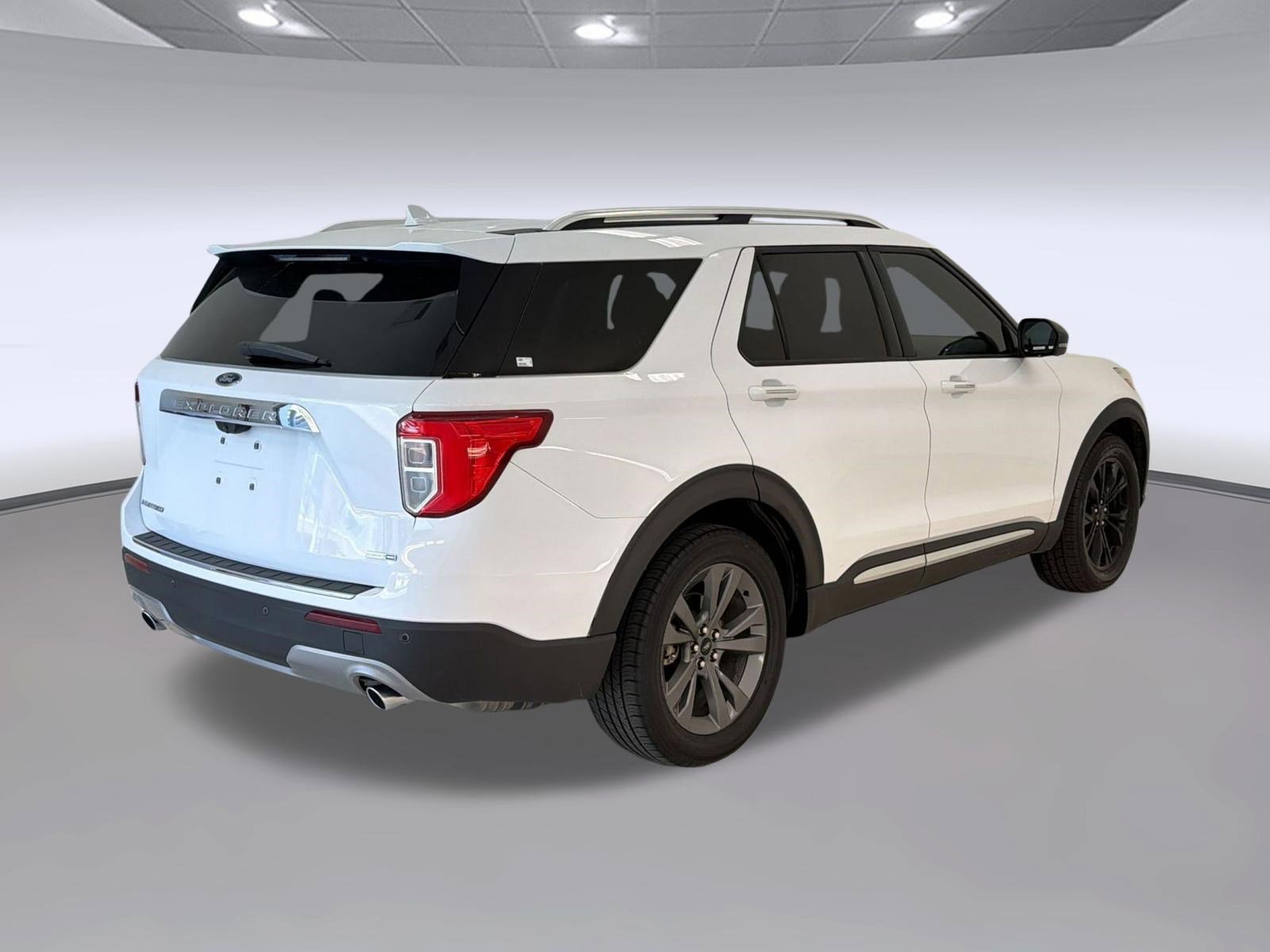 Used 2020 Ford Explorer Limited image 8