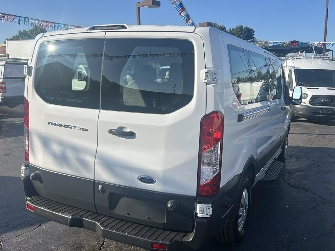 Used 2018 Ford Transit 350 XL RWD image 7