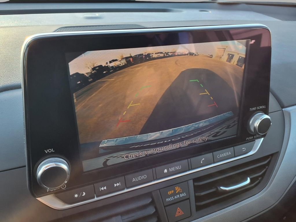 Certified 2023 Nissan Altima 2.5 SR image 7