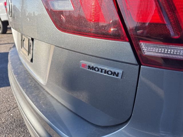 Used 2020 Volkswagen Tiguan SEL image 10