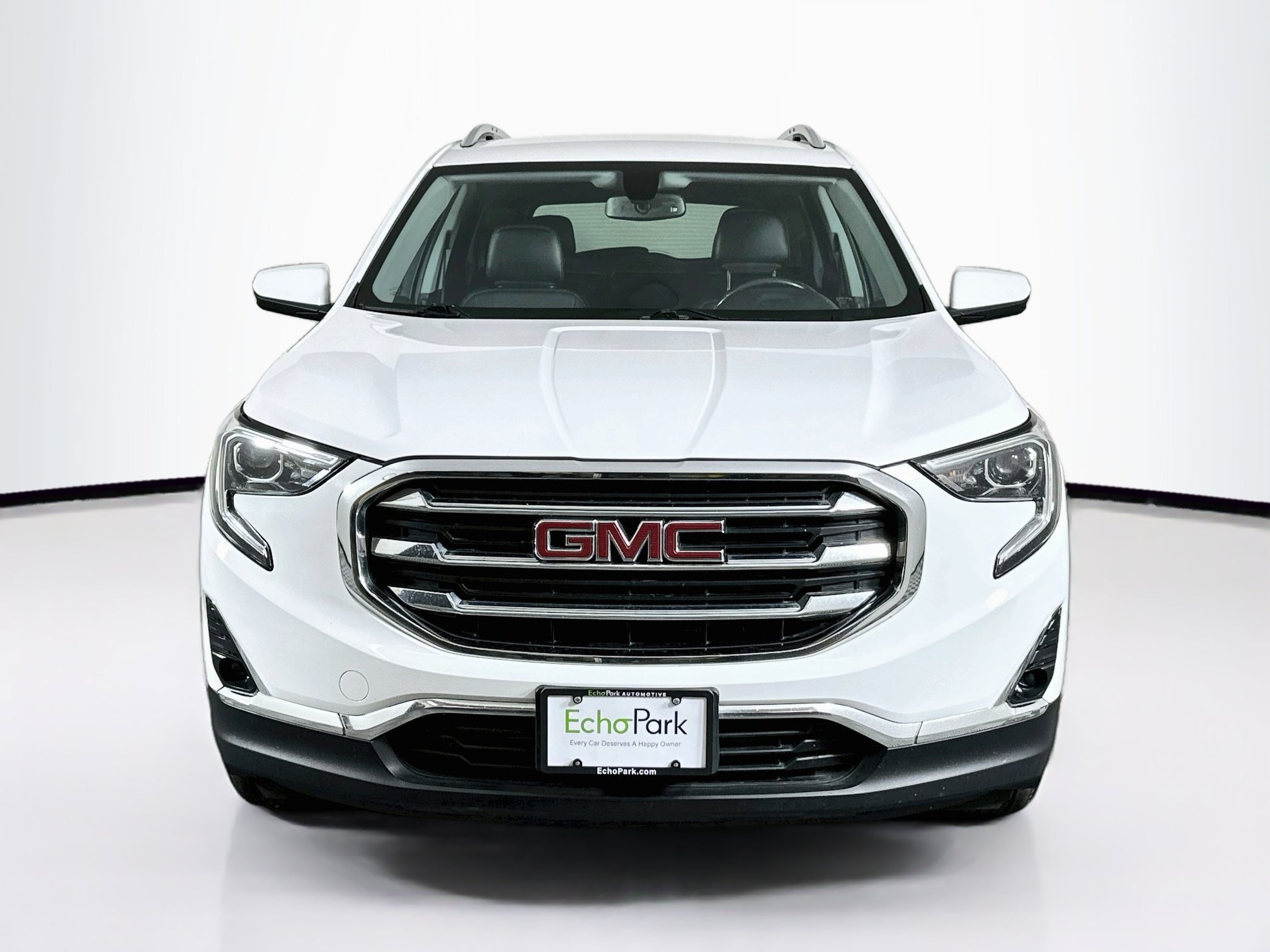 Used 2019 GMC Terrain SLT w/ Preferred Package FWD image 2