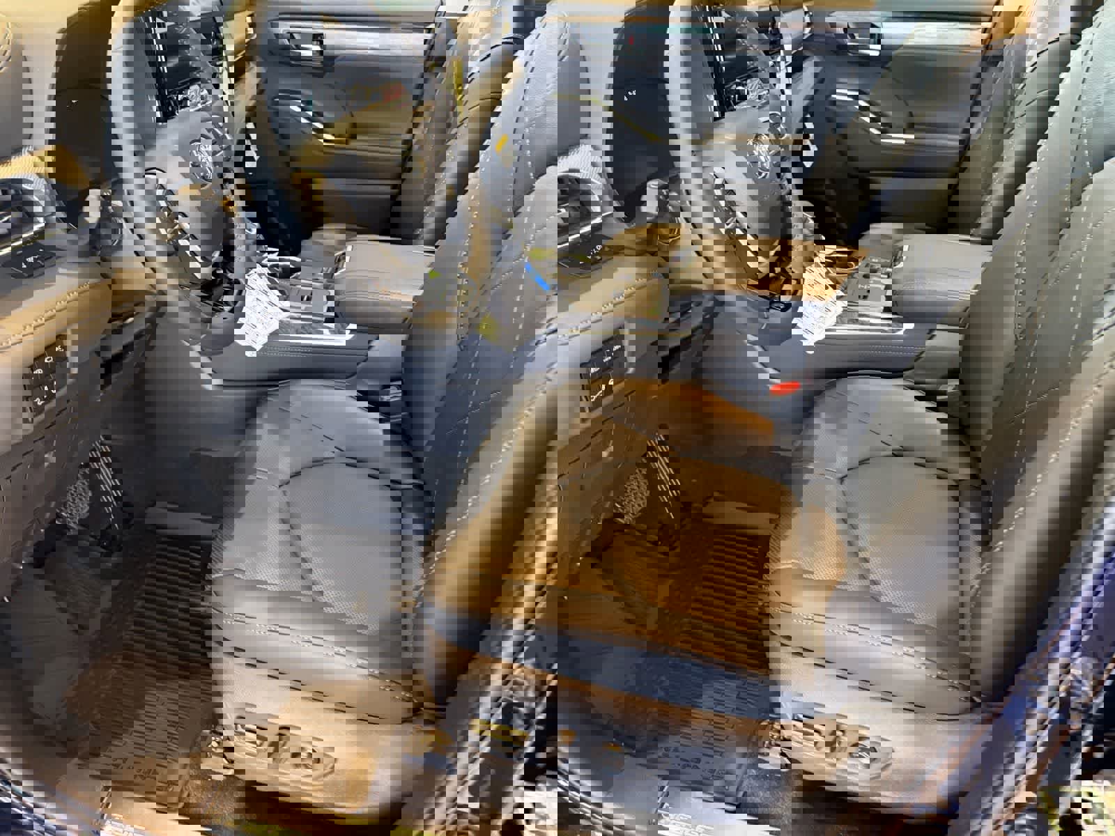 New 2026 Toyota Highlander Platinum image 13