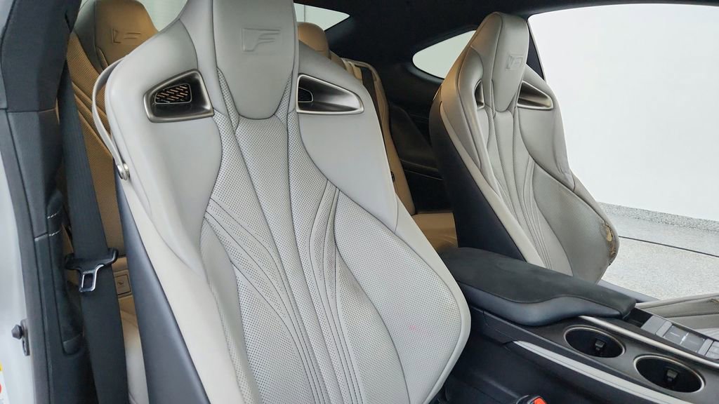 Used 2015 Lexus RC F image 24