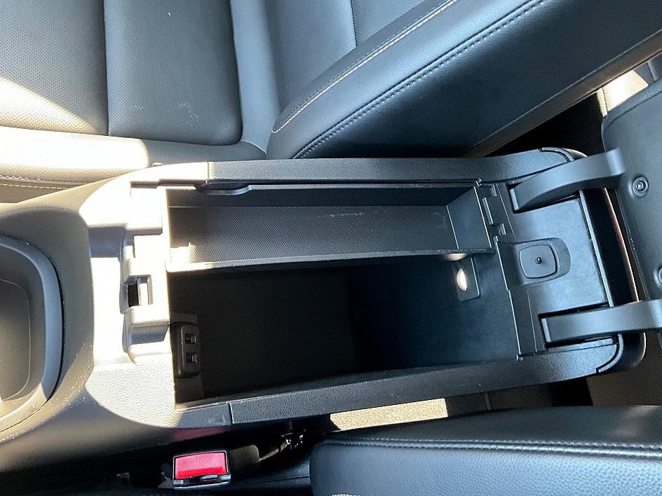 Used 2019 Chevrolet Equinox Premier image 24
