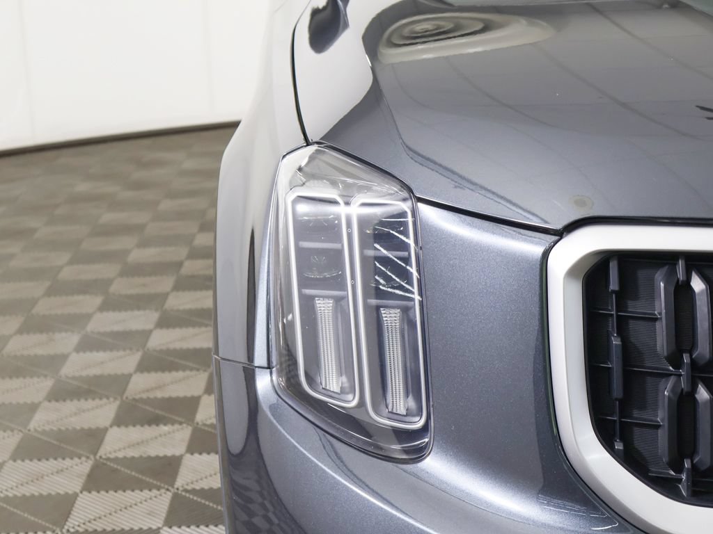 Used 2024 Kia Telluride EX X-Line AWD/4WD image 16