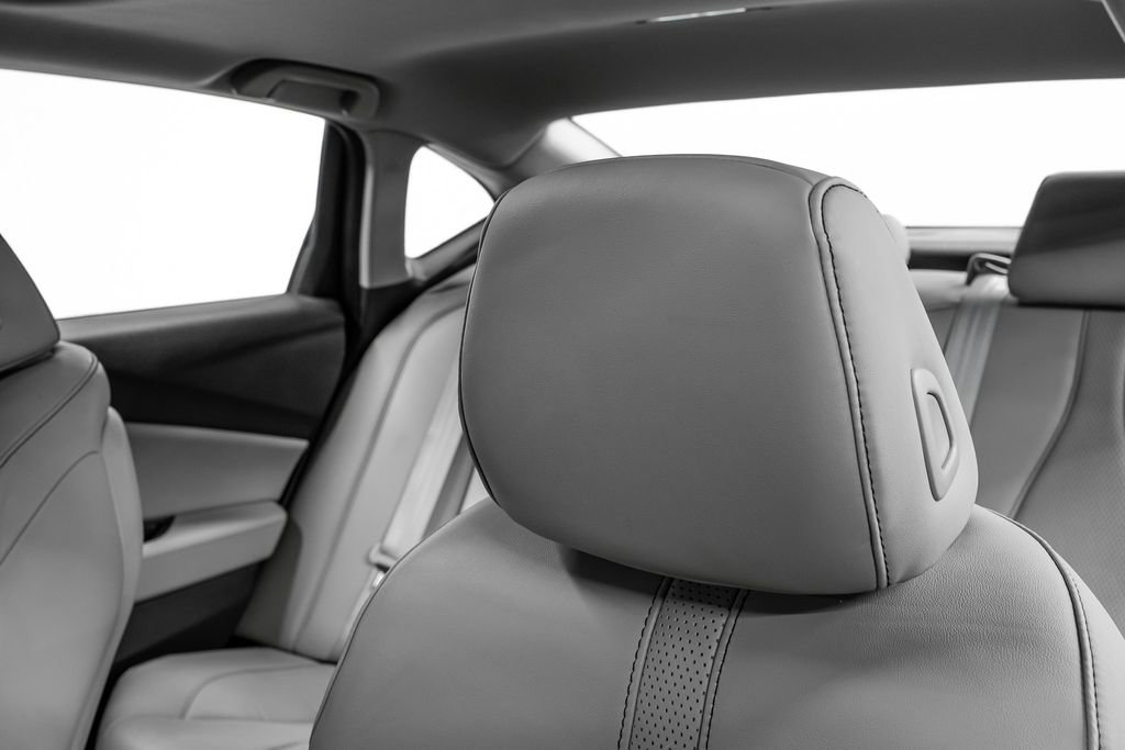 Certified 2023 Acura TLX w/ Technology Package image 34