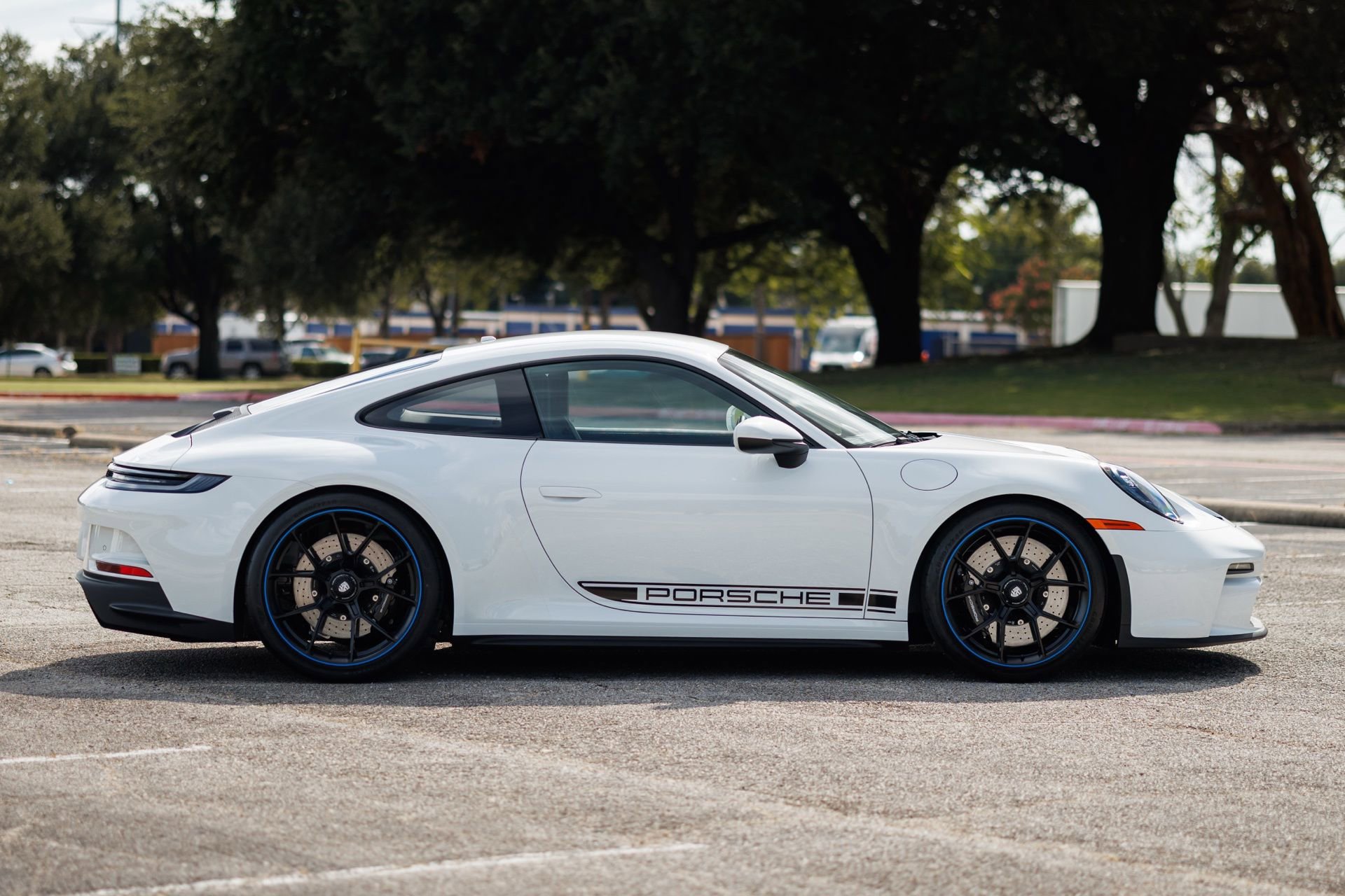 Used 2022 Porsche 911 GT3 RWD image 22