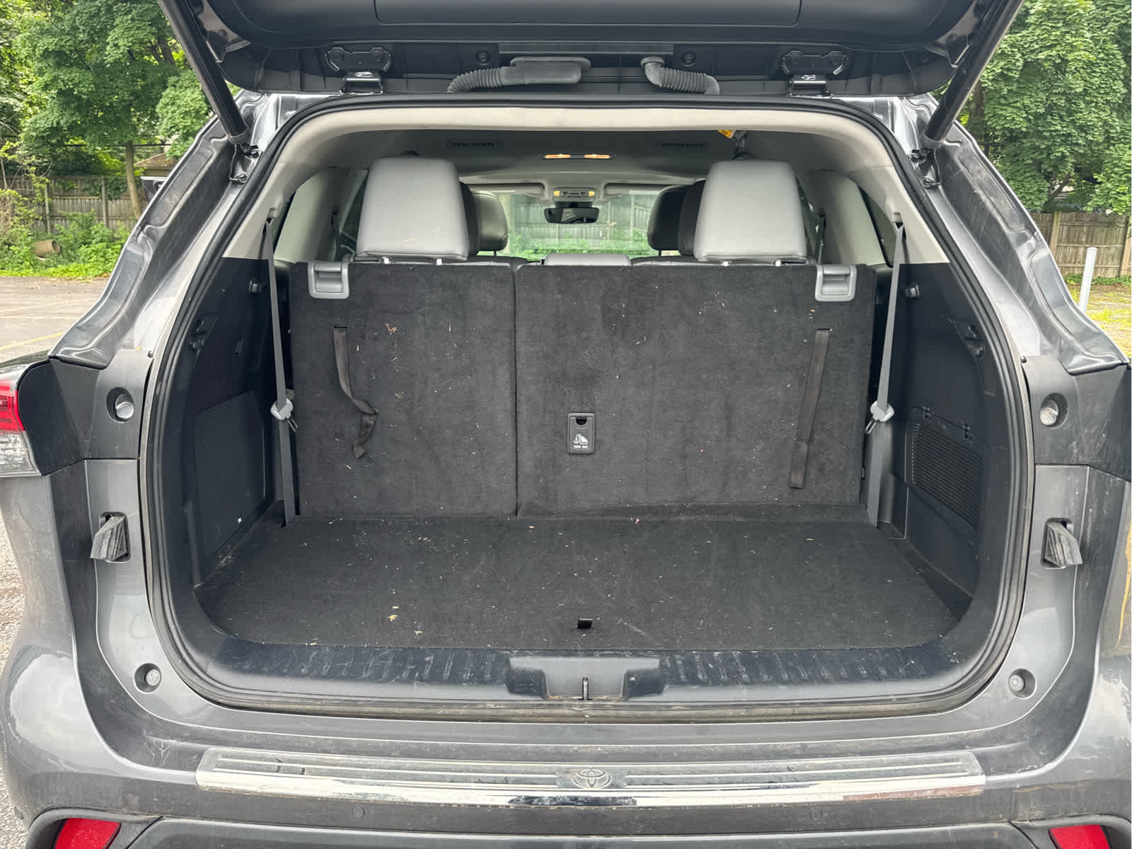 Used 2023 Toyota Highlander Limited FWD image 36