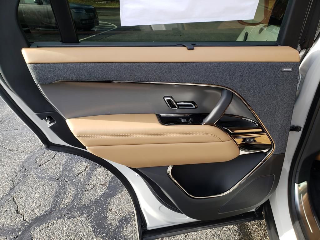New 2026 Land Rover Range Rover Sport SE image 12