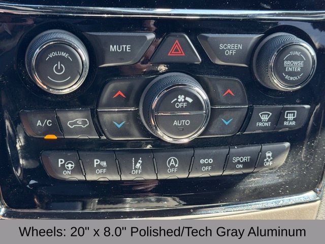 Certified 2019 Jeep Grand Cherokee Overland AWD/4WD image 35