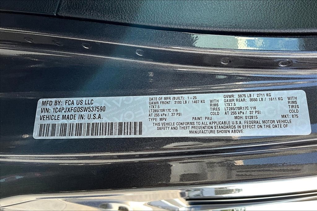 New 2025 Jeep Wrangler Unlimited Rubicon w/ Convenience Group image 24