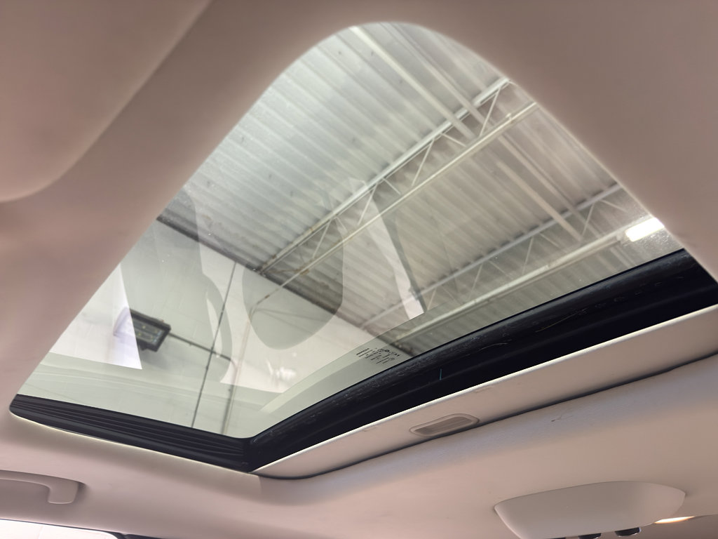 Used 2016 Dodge Durango Limited w/ Premium Group image 21