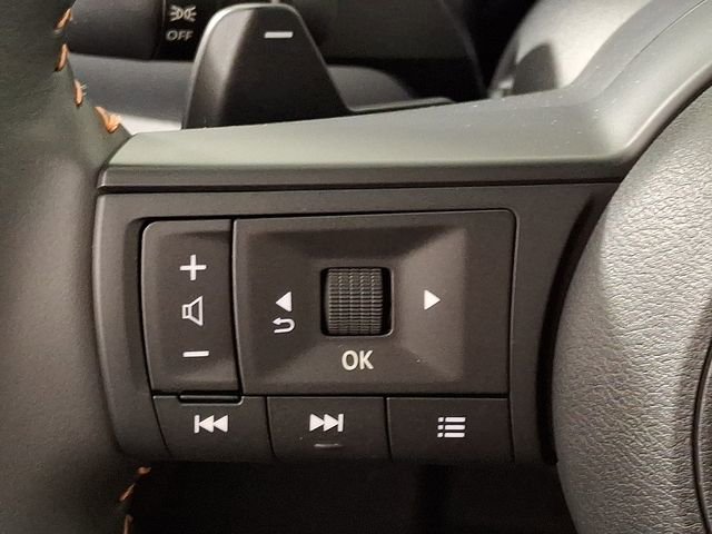 Used 2025 Nissan Pathfinder Rock Creek image 22