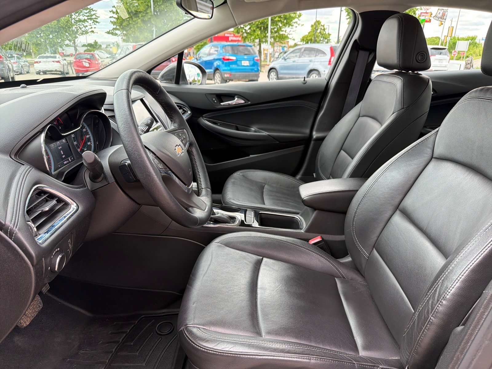 Used 2016 Chevrolet Cruze Premier FWD image 12