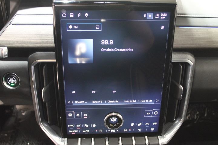 Used 2024 GMC Acadia Denali image 46