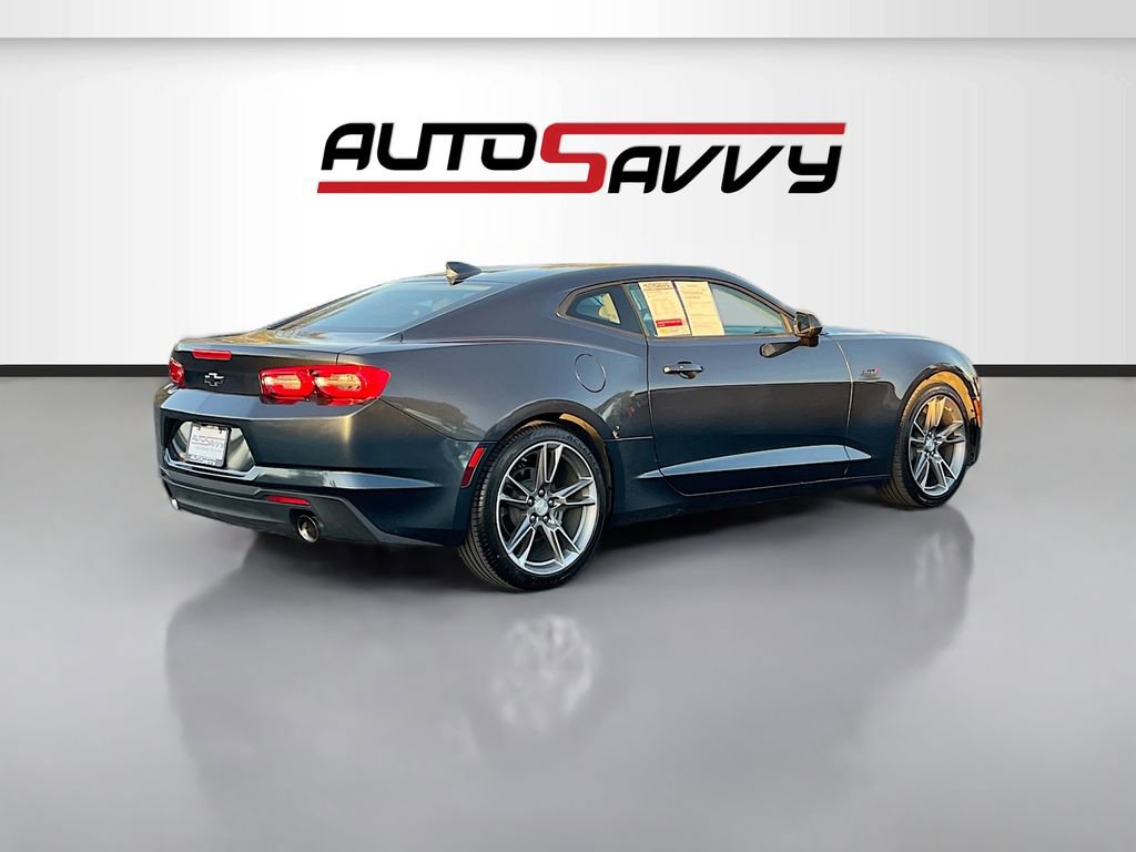 Used 2023 Chevrolet Camaro LT w/ Technology Package image 7