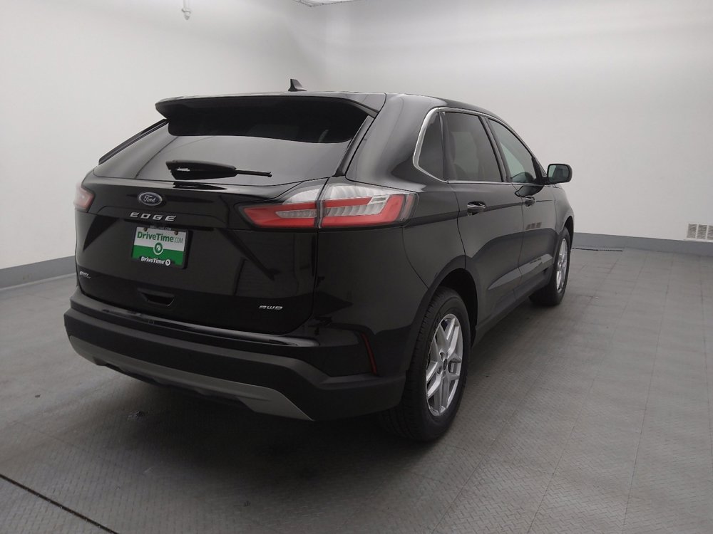 Used 2024 Ford Edge SEL image 9
