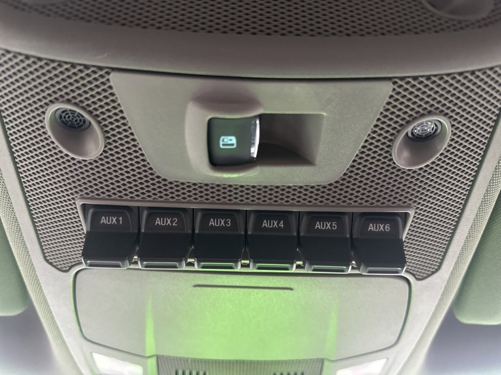 Used 2018 Ford F350 Lariat w/ Chrome Package image 27