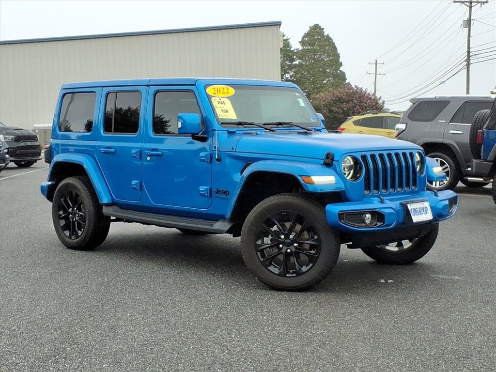 Used 2022 Jeep Wrangler Unlimited Sahara AWD/4WD image 2