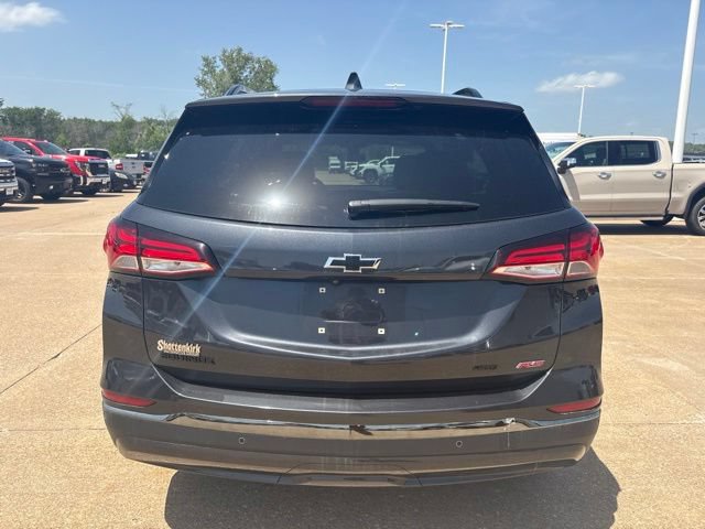 Used 2022 Chevrolet Equinox RS w/ RS Leather Package AWD/4WD image 4