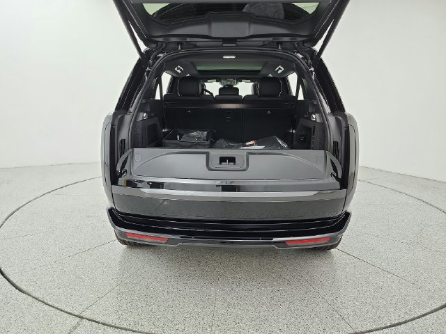 New 2026 Land Rover Range Rover Long Wheelbase SE AWD/4WD image 27