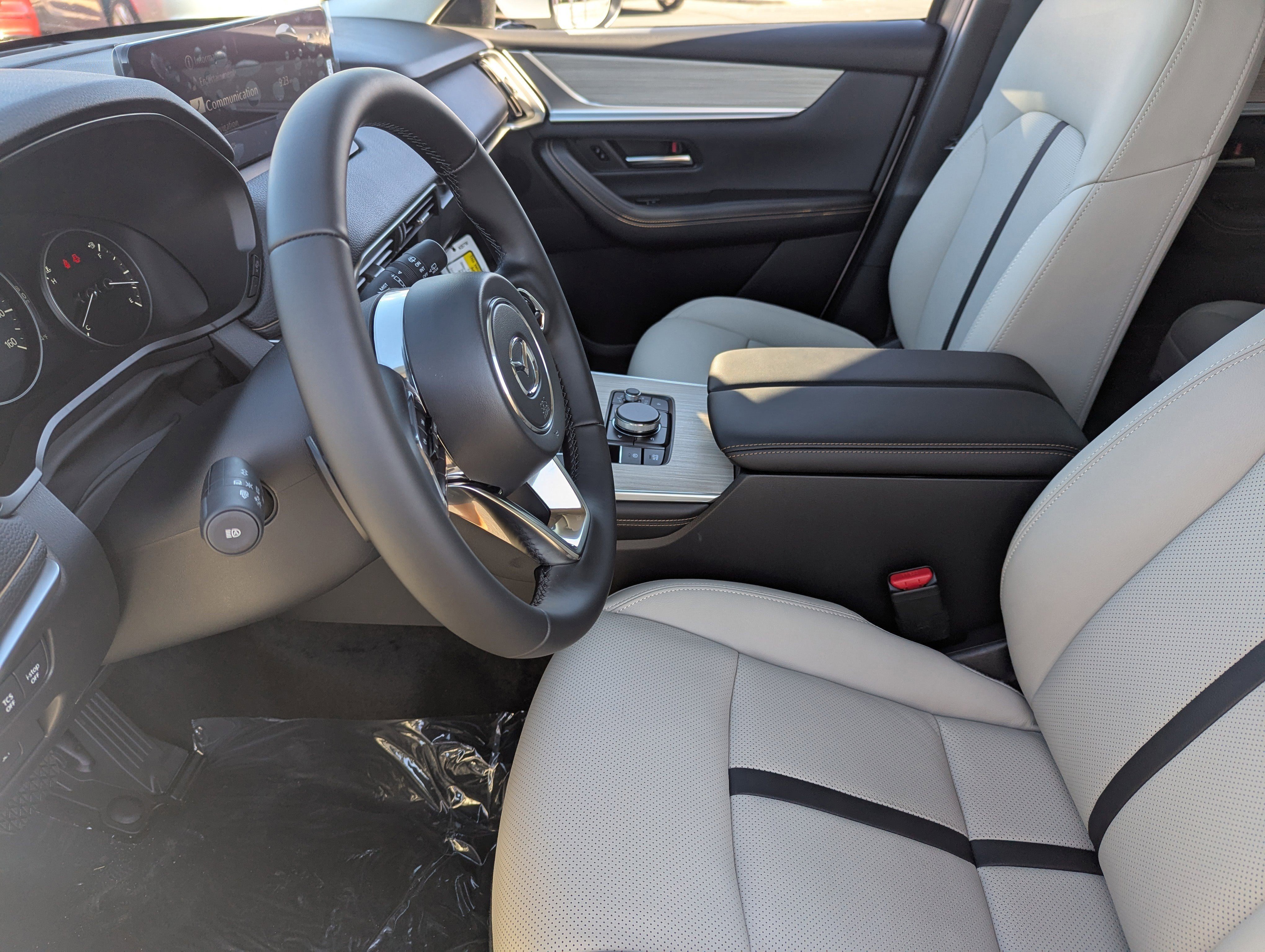 New 2026 MAZDA CX-90 3.3 Turbo w/ Preferred Package image 13