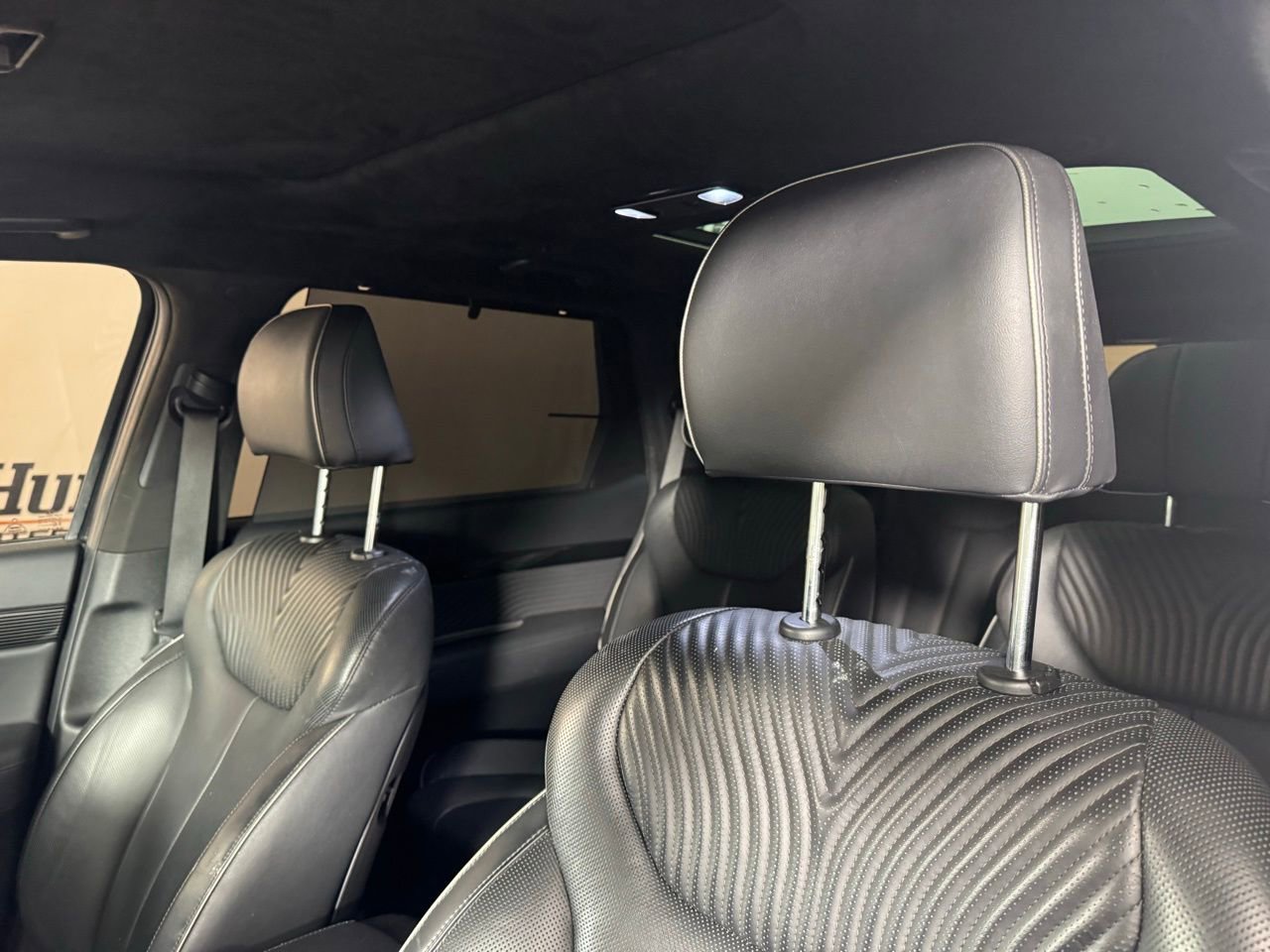 Used 2023 Hyundai Palisade Calligraphy image 3