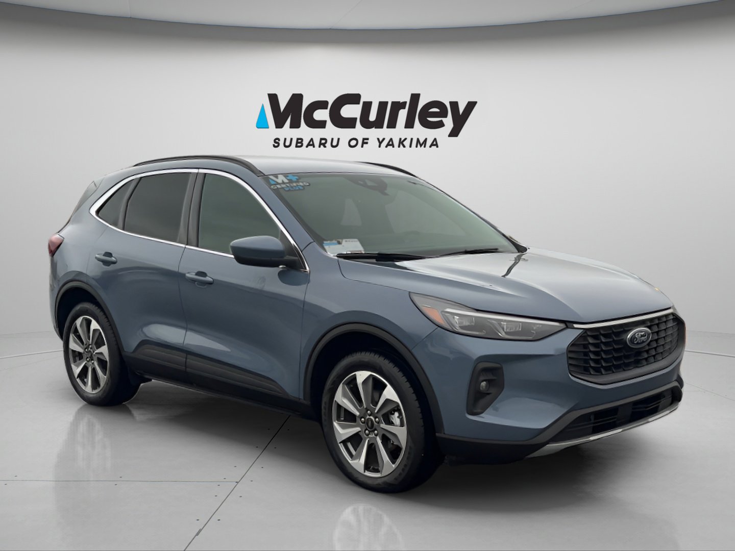 Used 2025 Ford Escape Platinum image 11