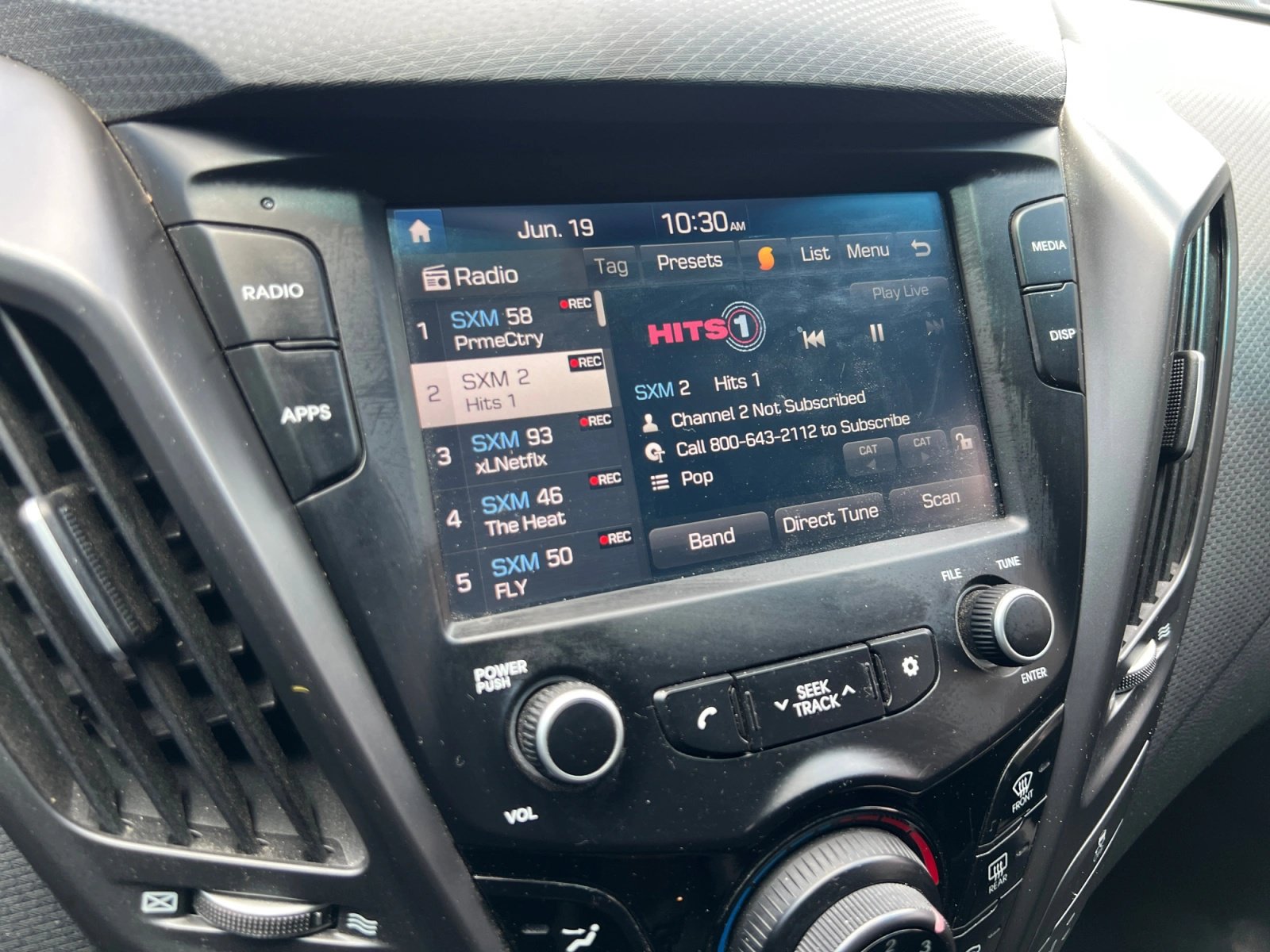Used 2017 Hyundai Veloster Turbo FWD image 15