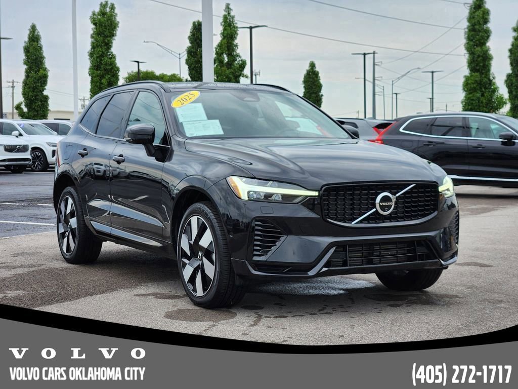 Certified 2025 Volvo XC60 T8 Plus w/ Protection Package Premier video 2