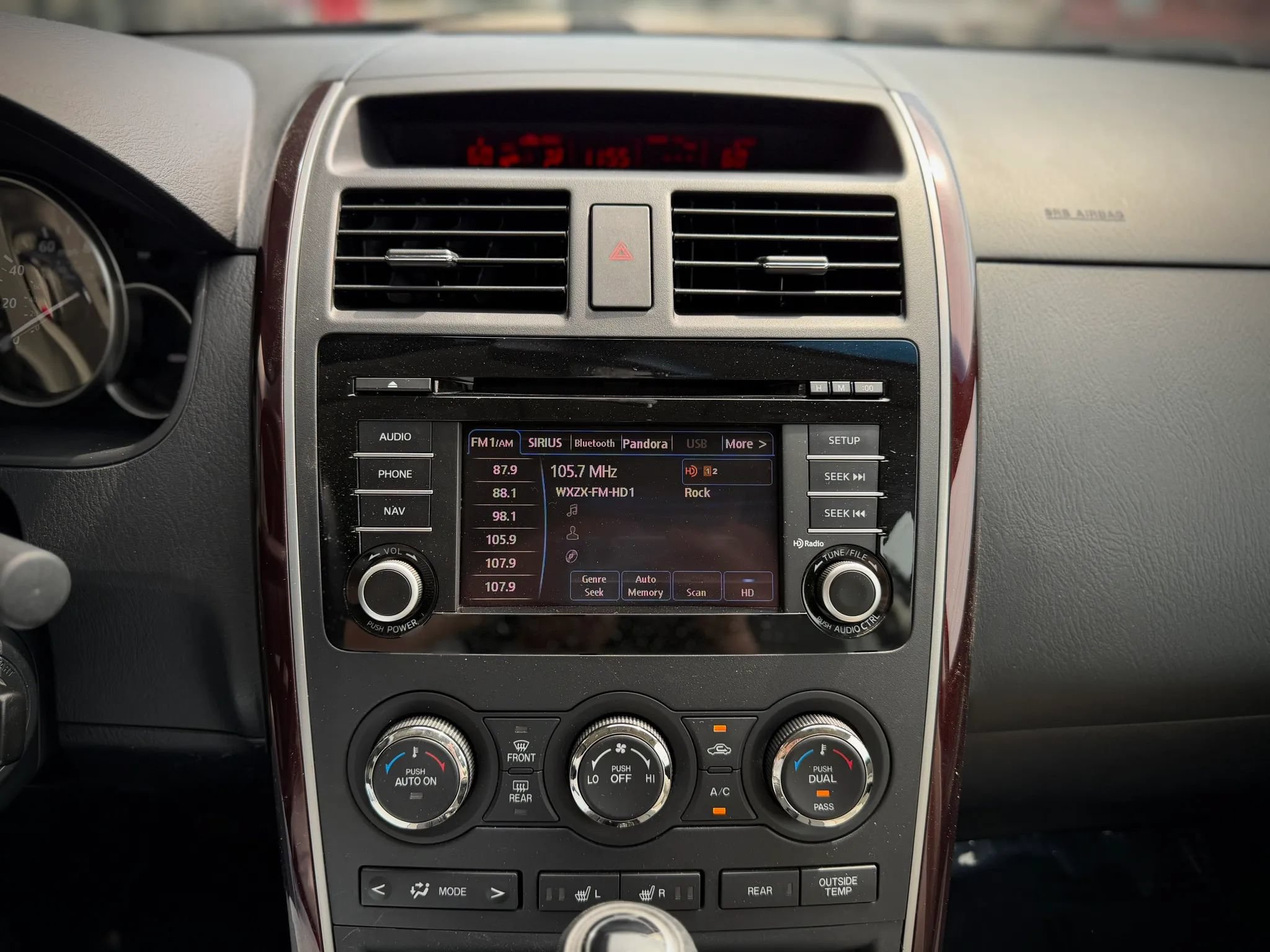 Used 2015 MAZDA CX-9 Grand Touring w/ GT Technology Package FWD image 14