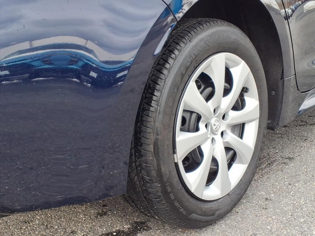 Used 2026 Toyota Corolla LE image 11