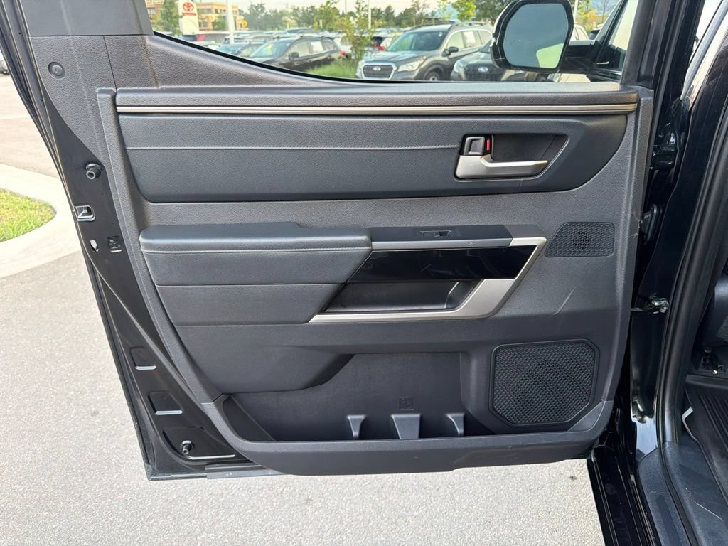 Used 2022 Toyota Tundra Limited AWD/4WD image 18