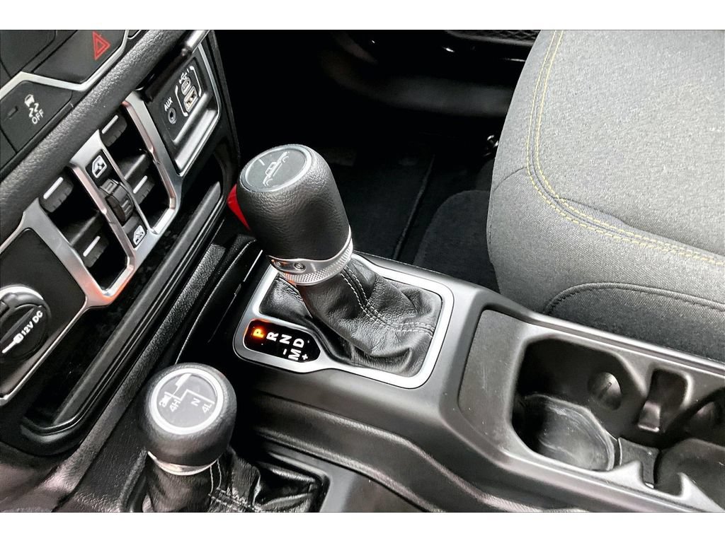 Used 2026 Jeep Gladiator Sport AWD/4WD image 17