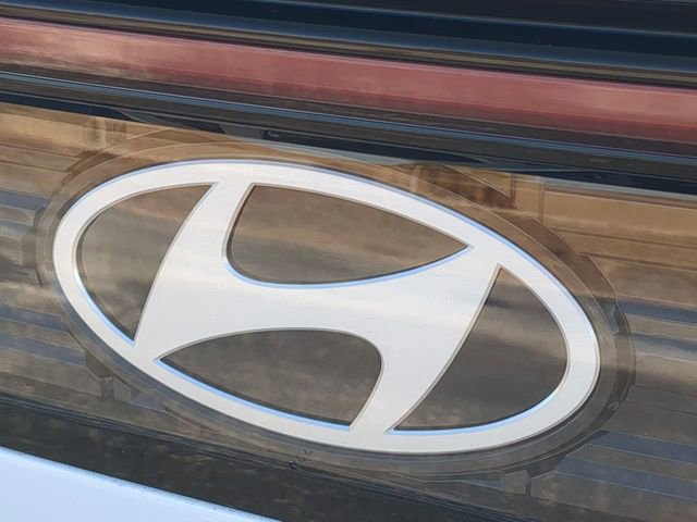 Used 2025 Hyundai Sonata SE image 13