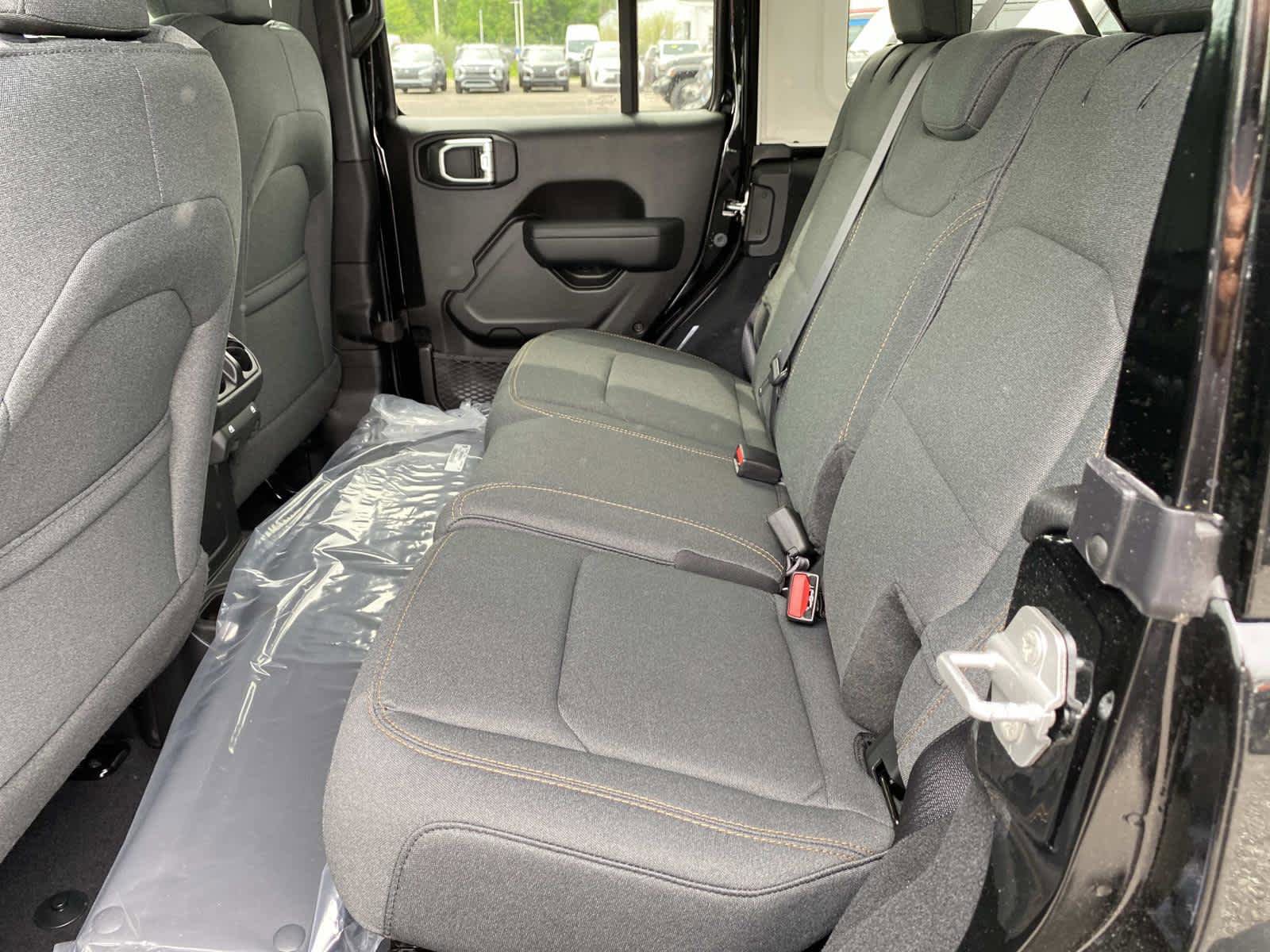 New 2026 Jeep Wrangler Unlimited Sport AWD/4WD image 7