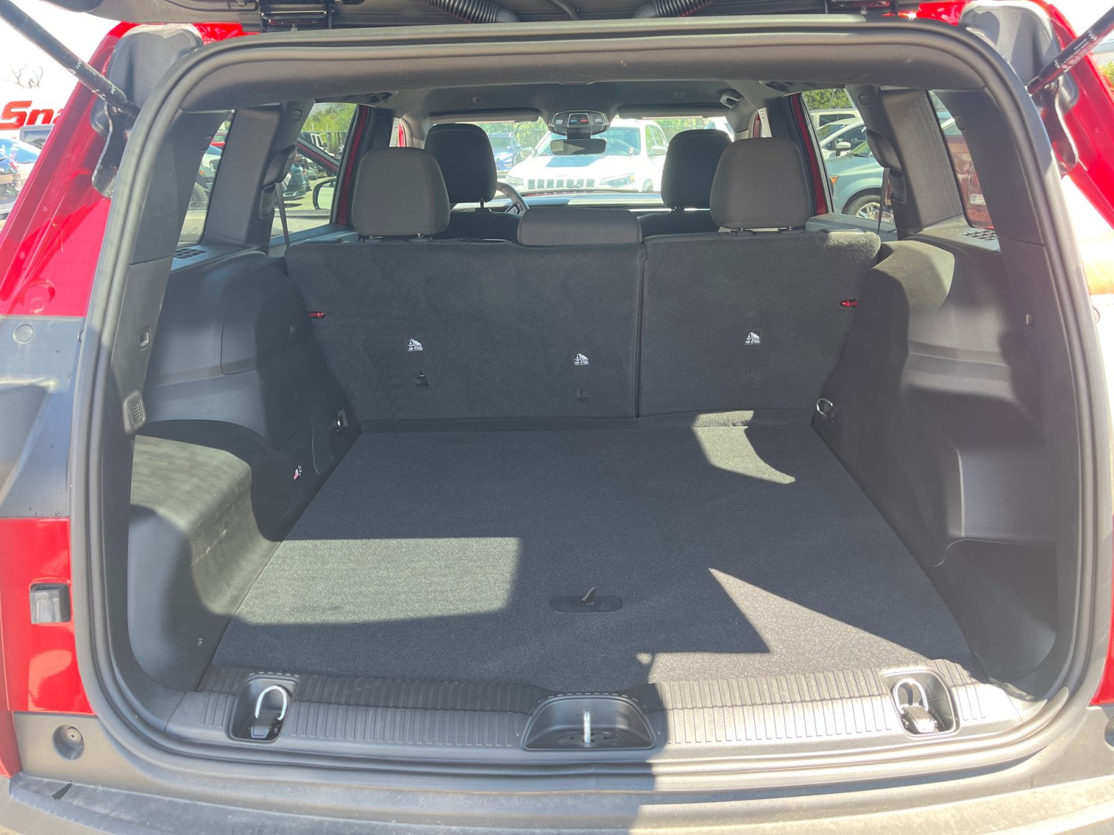 Certified 2026 Jeep Cherokee Laredo AWD/4WD image 29