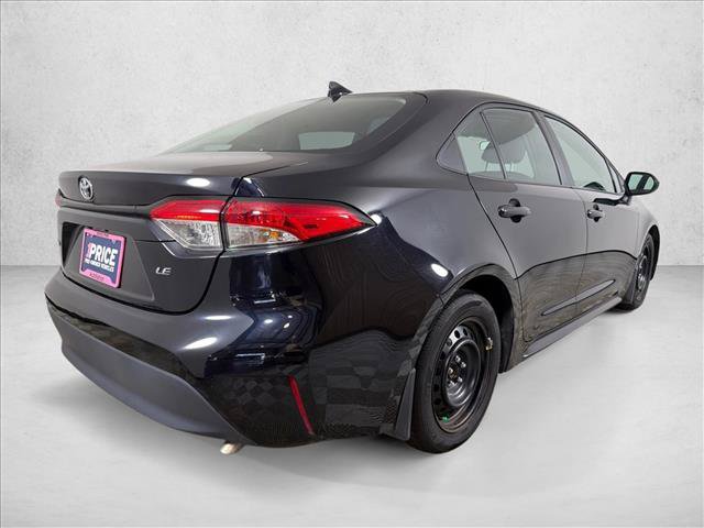 Used 2025 Toyota Corolla LE FWD image 3