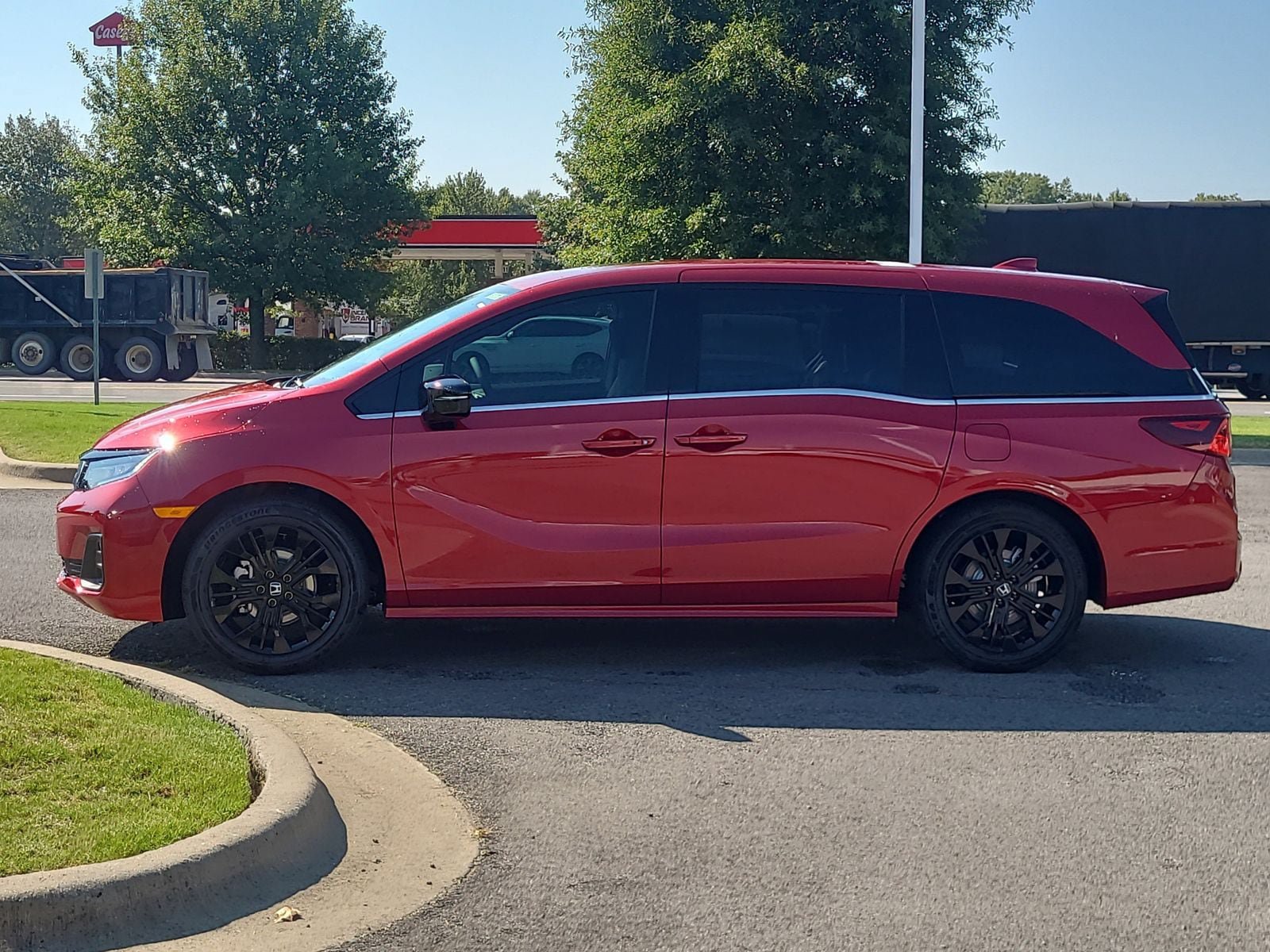 New 2026 Honda Odyssey Sport-L image 6
