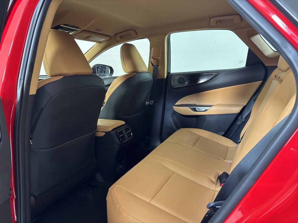 Used 2024 Lexus NX 250 250 Base w/ Towing Package (2000 Lbs) image 19