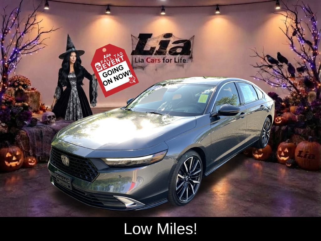 Used 2023 Honda Accord Touring image 7