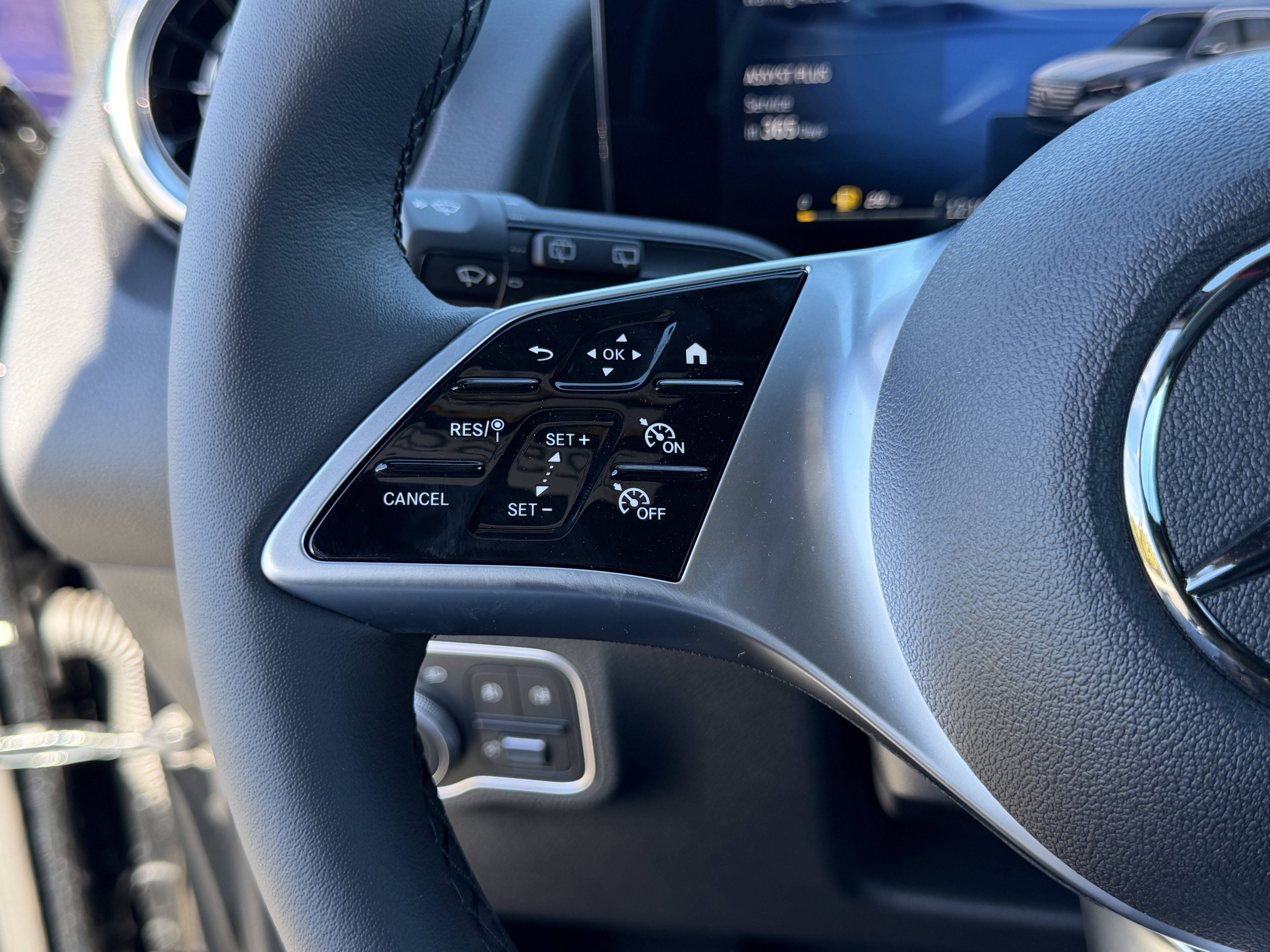 New 2026 Mercedes-Benz GLB 250 4MATIC image 22