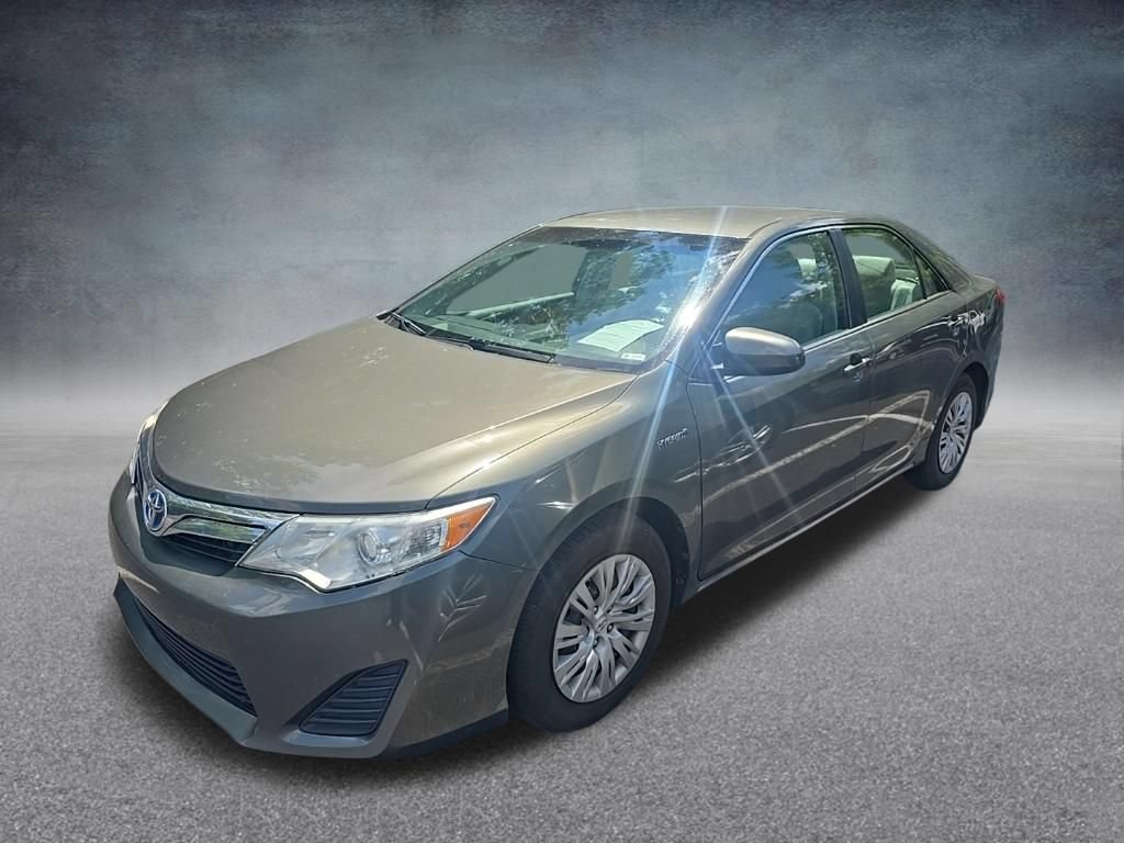 Used 2012 Toyota Camry LE FWD image 4