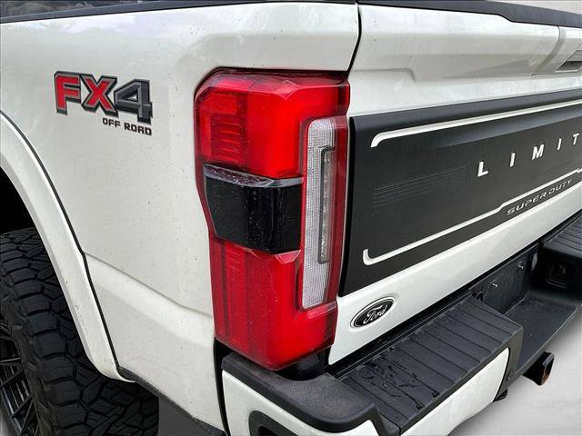 Used 2024 Ford F250 Limited w/ FX4 Off-Road Package AWD/4WD image 28