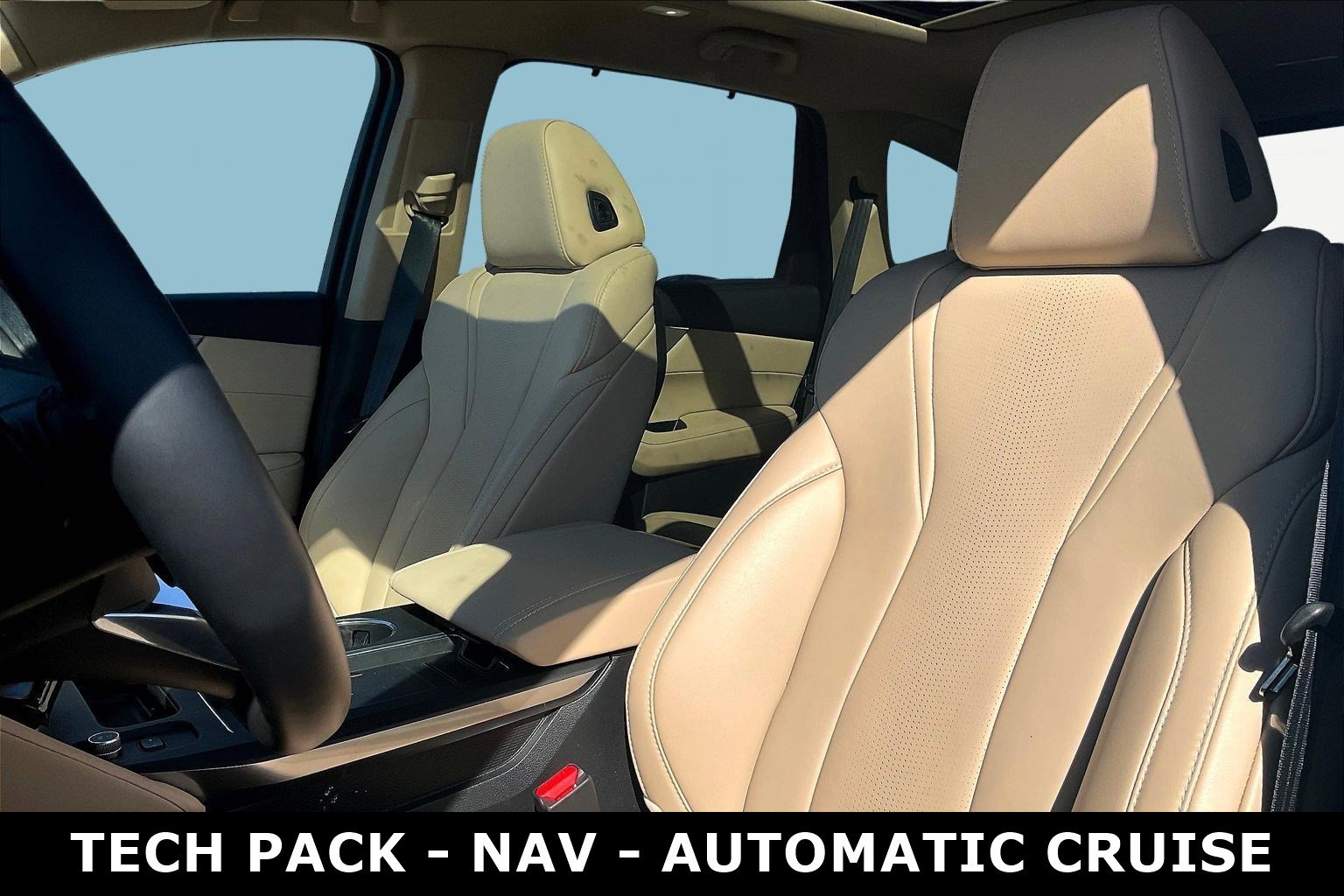 Used 2025 Acura MDX SH-AWD w/ Technology Package image 21