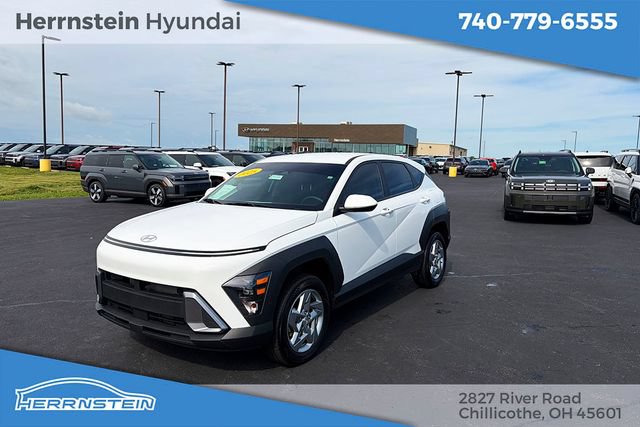 Certified 2025 Hyundai Kona SE AWD/4WD image 3