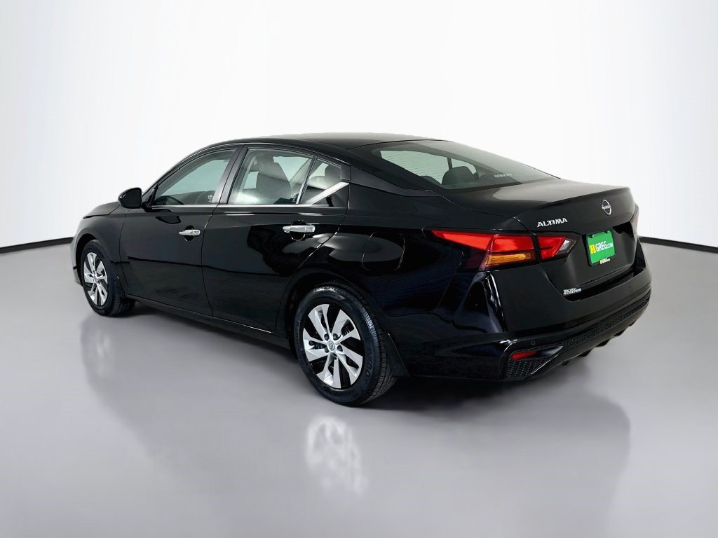 Used 2023 Nissan Altima 2.5 S FWD image 7